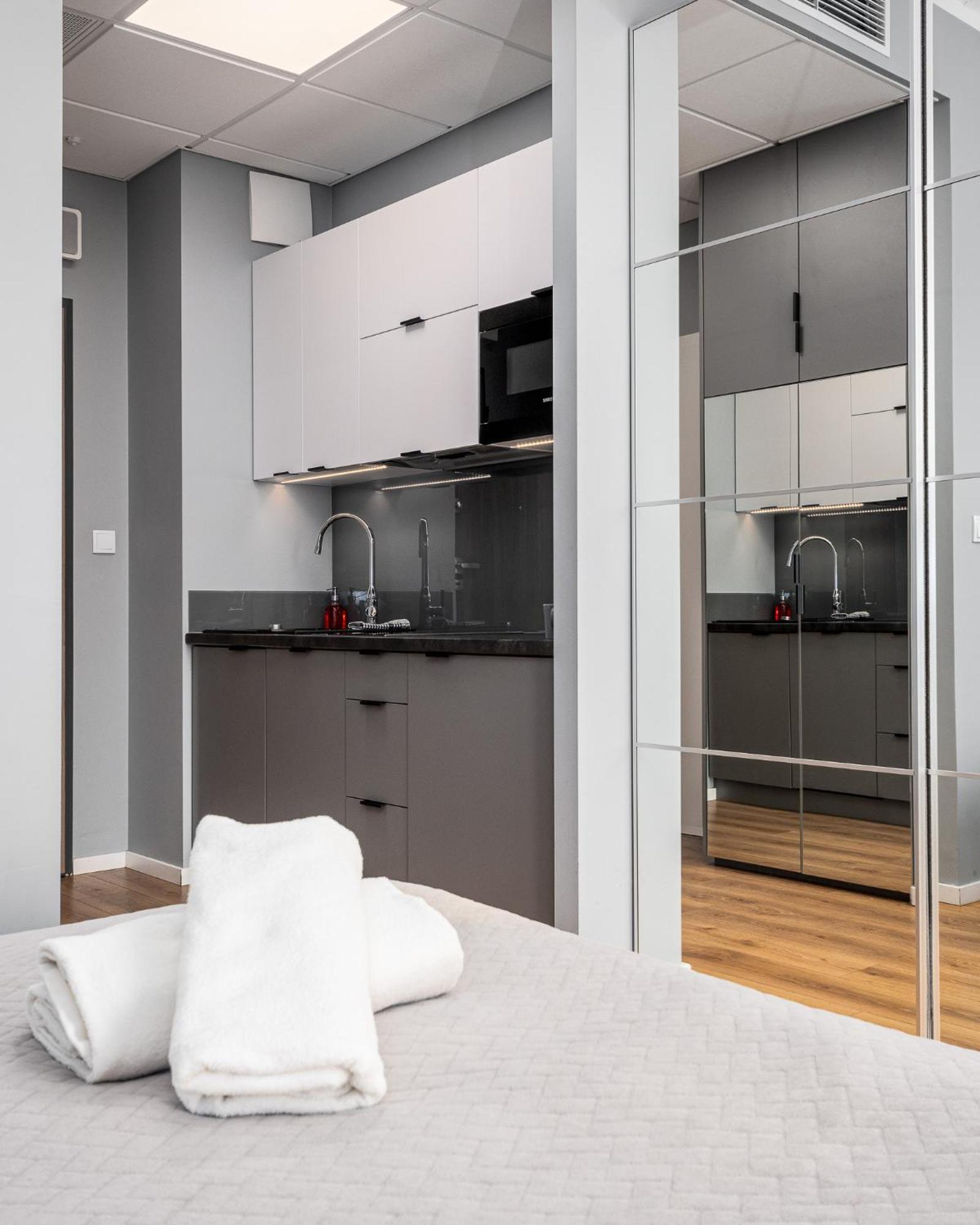 Prymasa Tysiaclecia 83A City Center View Free Garage By Perfect Apart 920 Warsaw Exterior photo